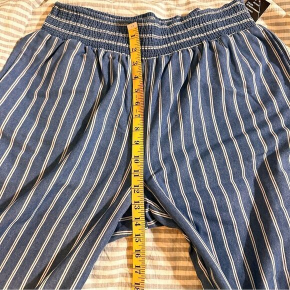 NWT Robert Louis soft denim striped wide leg pants. XL - Picture 9 of 9
